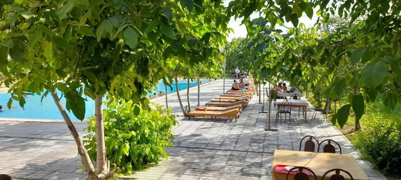 Green Apple Guest House طشقند المظهر الخارجي الصورة